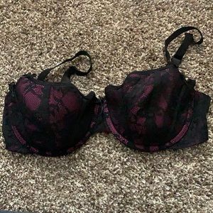 NWOT. 34D push up bra